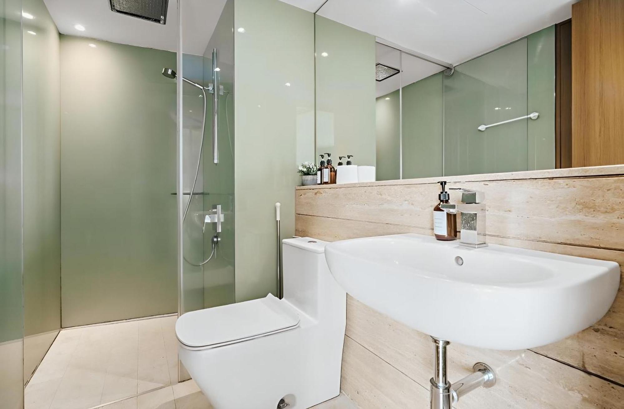 Vortex Hotel Suites Klcc At Kuala Lumpur City Center Экстерьер фото